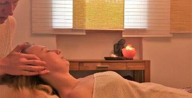 Kopf-Gesicht-Nackenmassage  30 Minuten