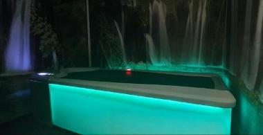 Entspannung mit dem Hydrojetmassage-Bett