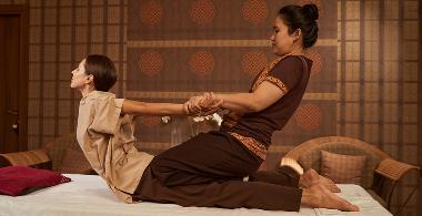 Thaimassage inkl. Hot-Stone / 115 Min.
